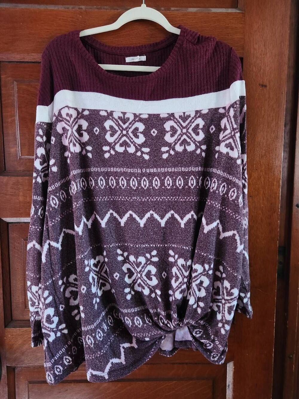 Maurice's long sleeve front knot top (R)